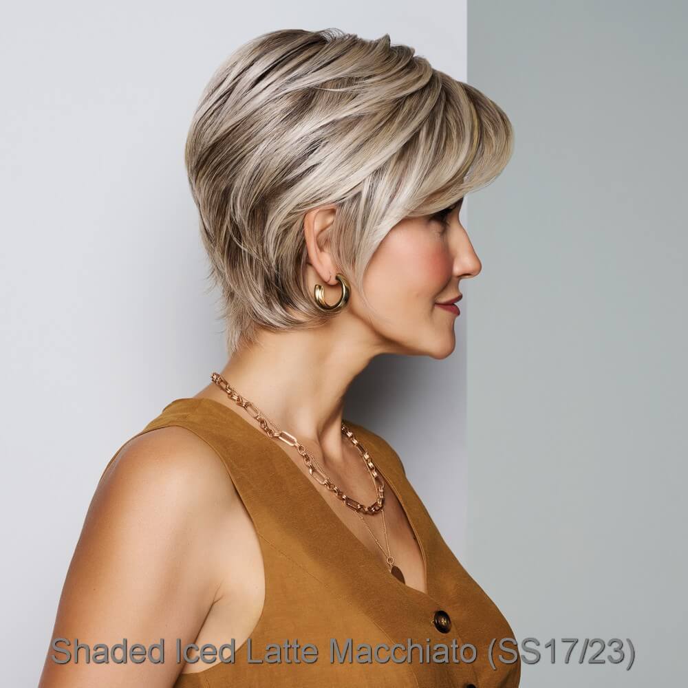 Posh Premiere by Raquel Welch wig in Shaded Iced Latte Macchiato (SS17/23)