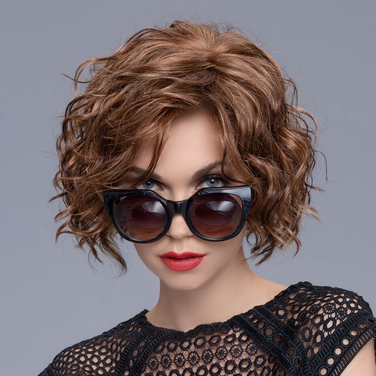 Turn by Ellen Wille in Hot Mocca-R Image 3