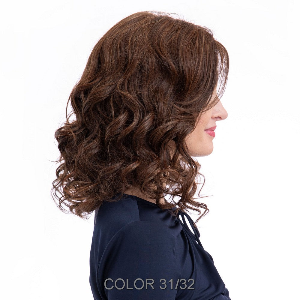 Taylor by Style Unveiled wig in Color 31/32 Image 3