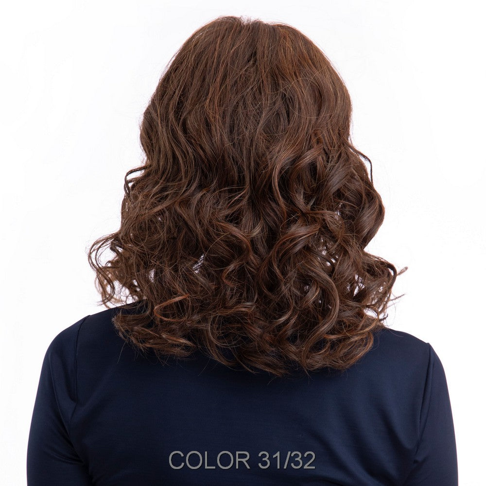 Taylor by Style Unveiled wig in Color 31/32 Image 4