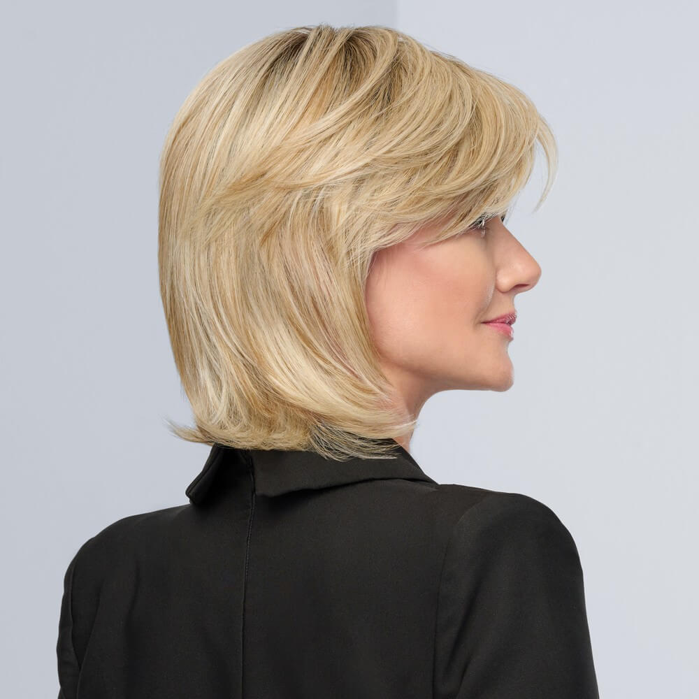 Black Tie Chic by Raquel Welch wig in Shaded Biscuit (SS19/23) Image 5