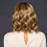 Load image into Gallery viewer, Bella Vida by Raquel Welch wig in Shaded Honey Pecan (SS11/25) Image 6
